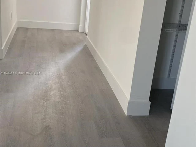 1101 Colony Point Cir # 214, Pembroke Pines FL 33026