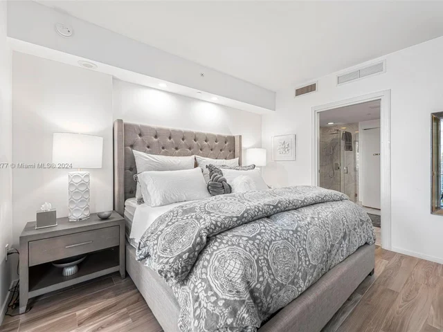 801 S Miami Ave # 1210, Miami FL 33130