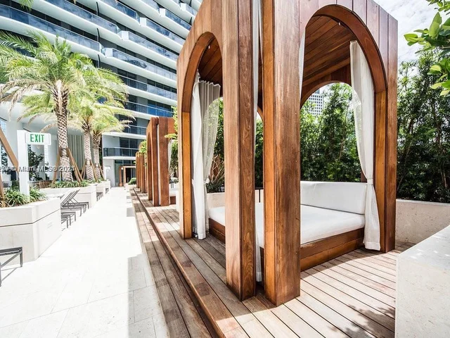 801 S Miami Ave # 1210, Miami FL 33130