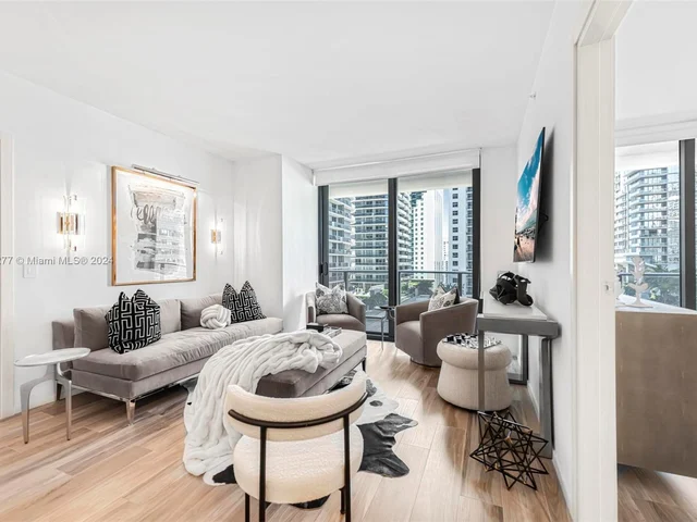 801 S Miami Ave # 1210, Miami FL 33130