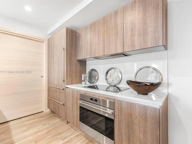 801 S Miami Ave # 1210, Miami FL 33130