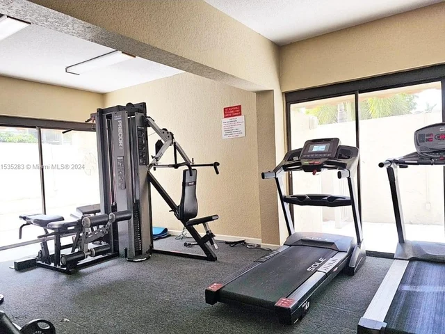 777 S Federal Hwy # E303, Pompano Beach FL 33062