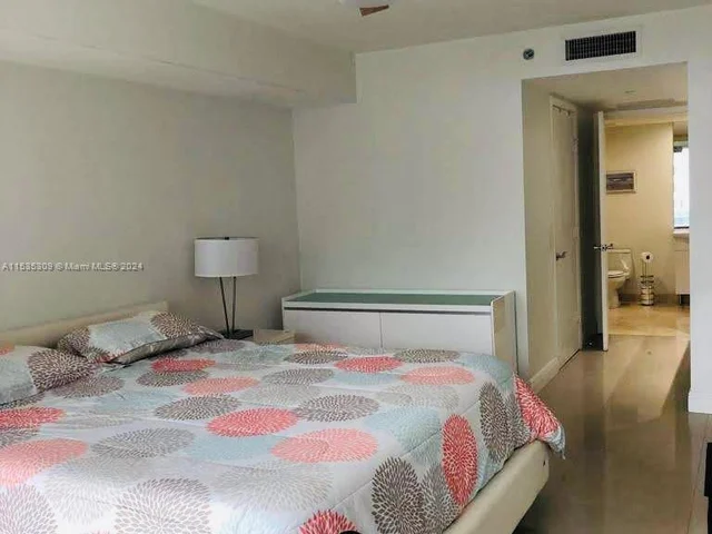 1800 S Ocean Dr # 609, Hallandale Beach FL 33009