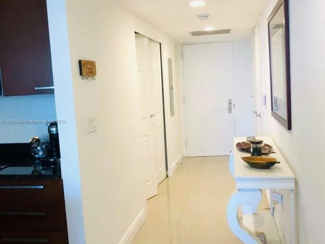 1800 S Ocean Dr # 609, Hallandale Beach FL 33009