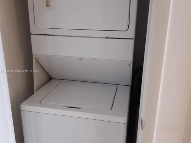 1800 S Ocean Dr # 609, Hallandale Beach FL 33009