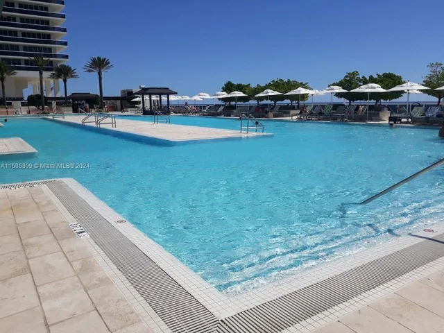 1800 S Ocean Dr # 609, Hallandale Beach FL 33009