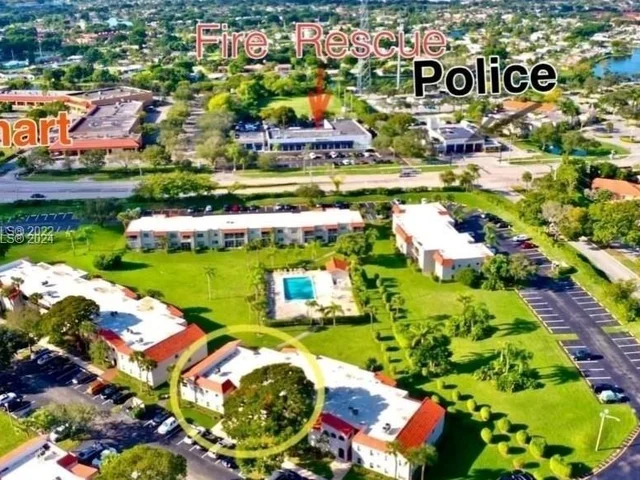 7435 Woodmont Ter # 202, Tamarac FL 33321