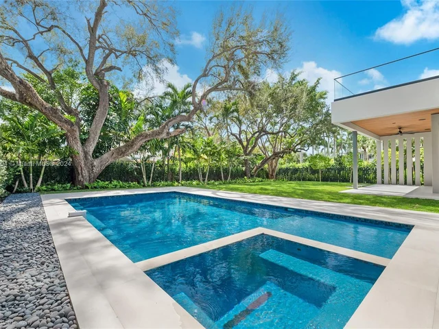 3401 Halissee St, Miami FL 33133