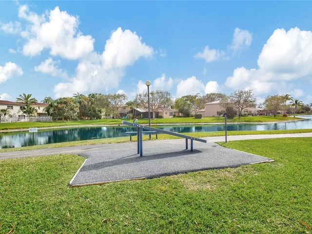 1415 SW 109th Way # 1415, Davie FL 33324