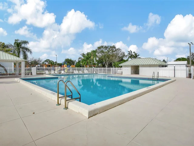 1415 SW 109th Way # 1415, Davie FL 33324