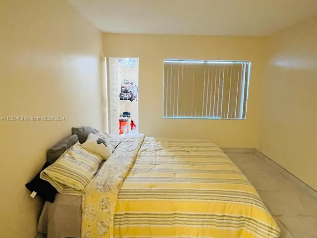 6367 W Pinehurst Cir W # B37, Tamarac FL 33321