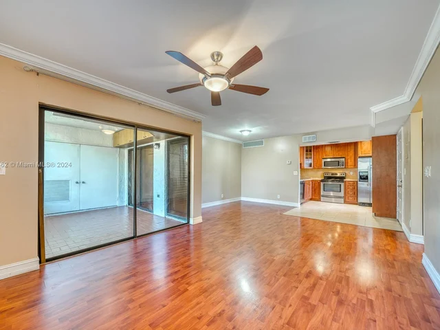 11530 NW 10th St # 11530, Pembroke Pines FL 33026