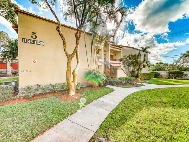 11530 NW 10th St # 11530, Pembroke Pines FL 33026