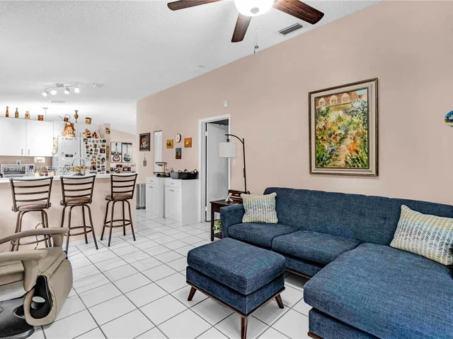 17326 SW 142nd Pl, Miami FL 33177