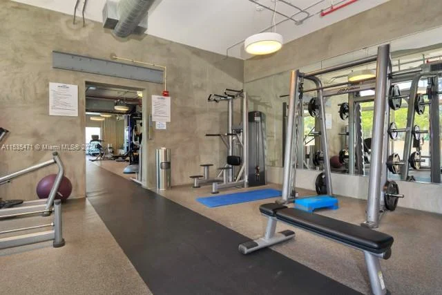 1200 West Ave # 423, Miami Beach FL 33139