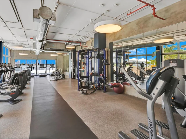 1200 West Ave # 423, Miami Beach FL 33139