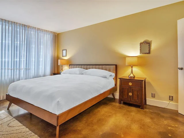 1200 West Ave # 423, Miami Beach FL 33139