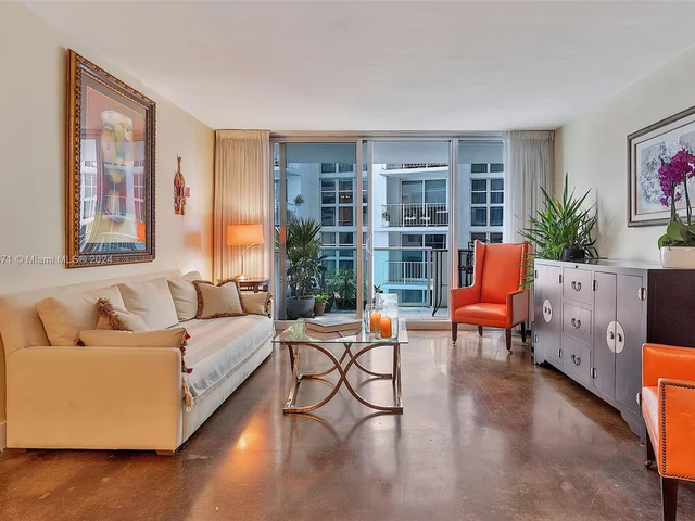 1200 West Ave # 423, Miami Beach FL 33139