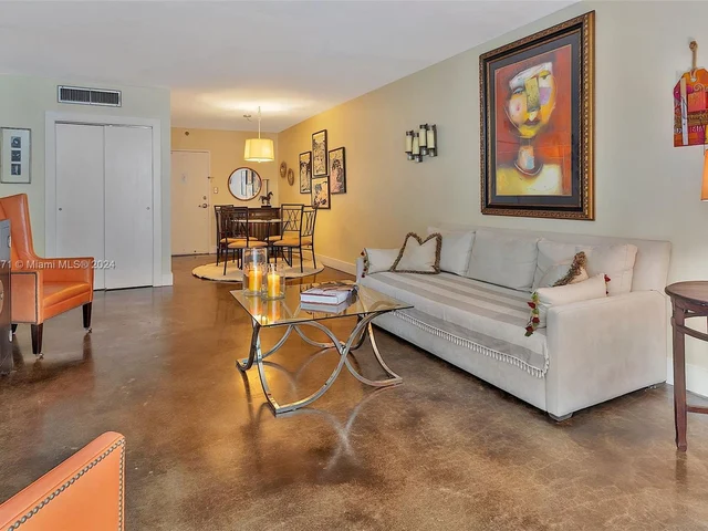 1200 West Ave # 423, Miami Beach FL 33139