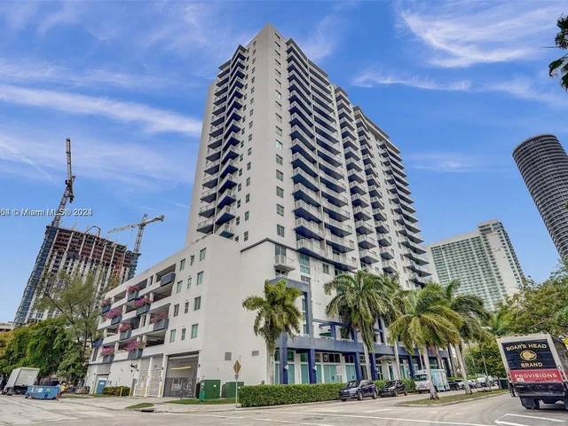 275 NE 18th St # 06, Miami FL 33132