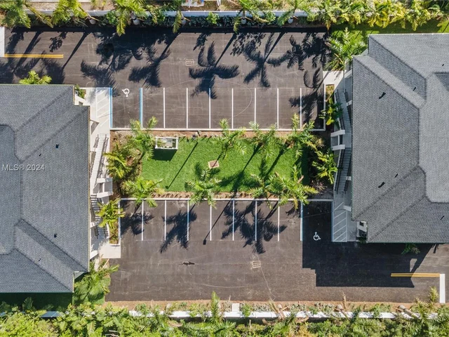 5750 SW 44TH STREET # 101, Davie FL 33314