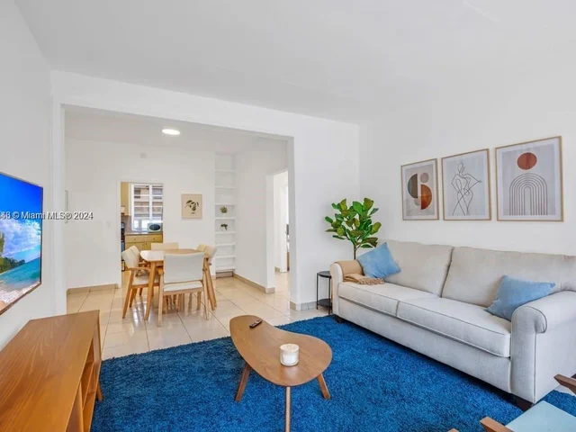 301 86th St # 2, Miami Beach FL 33141