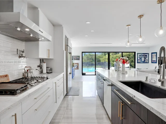 12500 Griffing Blvd, North Miami FL 33161