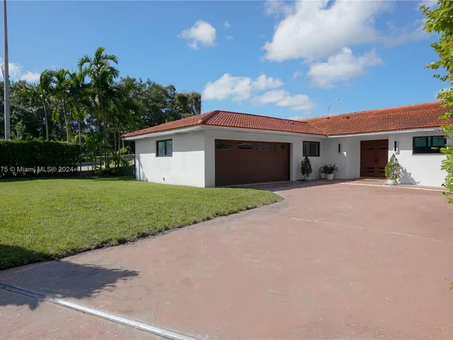 12500 Griffing Blvd, North Miami FL 33161