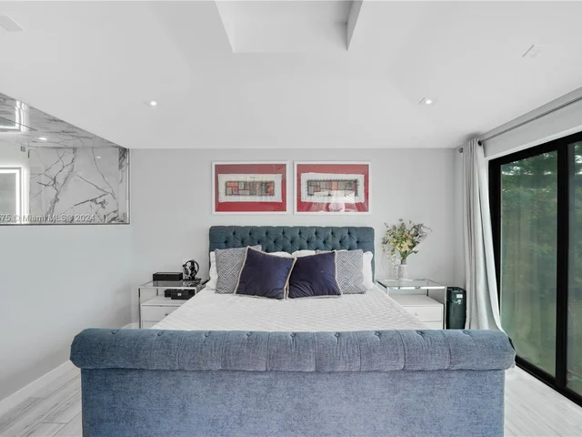 12500 Griffing Blvd, North Miami FL 33161