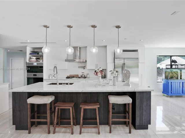 12500 Griffing Blvd, North Miami FL 33161