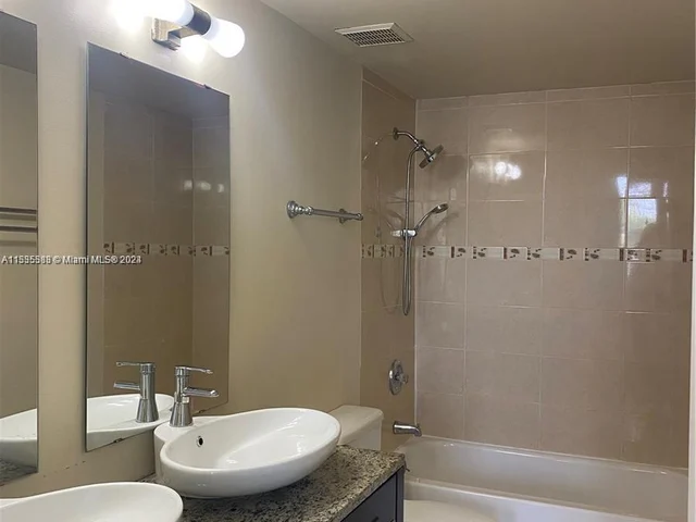 755 SW 148th Ave # 1105, Sunrise FL 33325