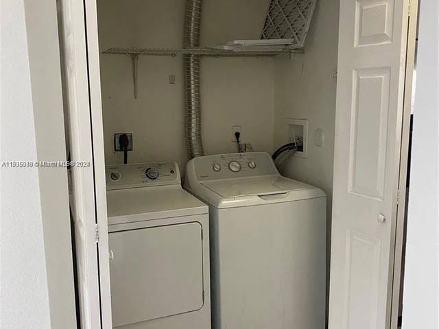 755 SW 148th Ave # 1105, Sunrise FL 33325