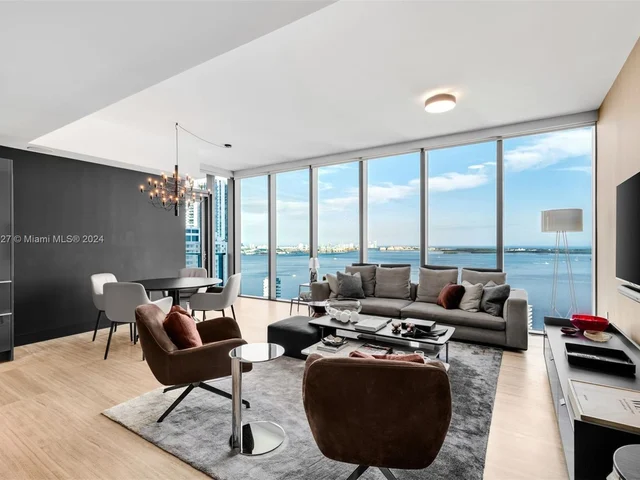 1451 Brickell Ave # 2701, Miami FL 33131