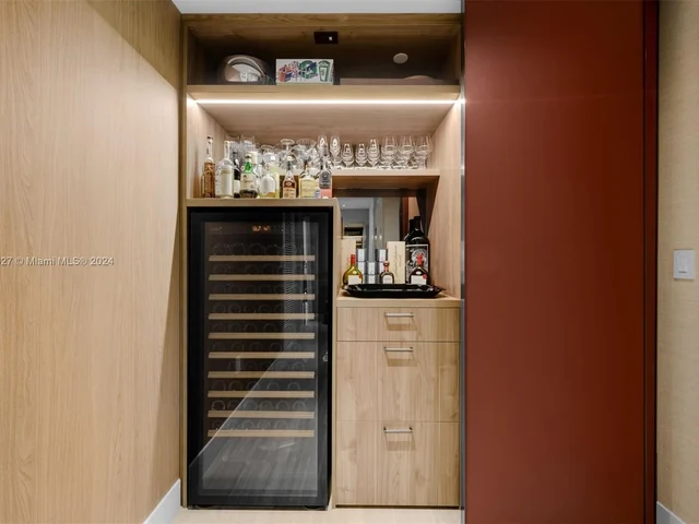 1451 Brickell Ave # 2701, Miami FL 33131