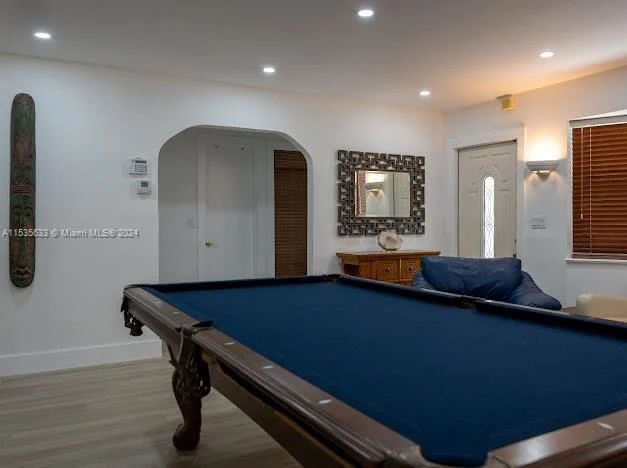 1025 Lincoln St, Hollywood FL 33019