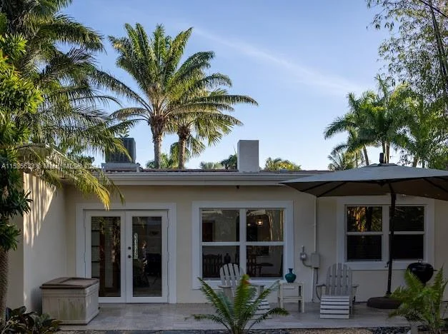 1025 Lincoln St, Hollywood FL 33019