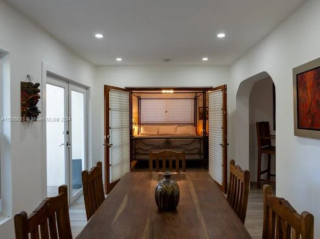 1025 Lincoln St, Hollywood FL 33019