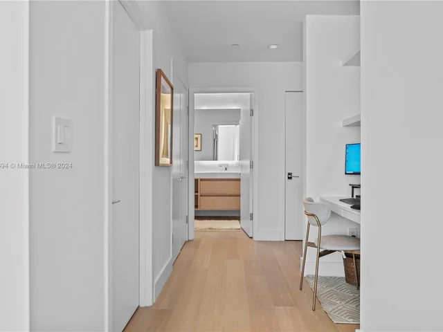 6103 Aqua Ave # 1004, Miami Beach FL 33141