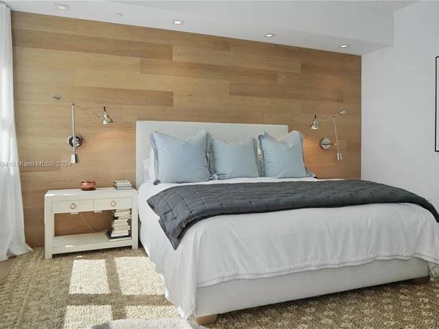 6103 Aqua Ave # 1004, Miami Beach FL 33141