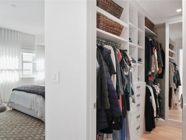 6103 Aqua Ave # 1004, Miami Beach FL 33141