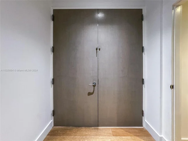 6103 Aqua Ave # 1004, Miami Beach FL 33141