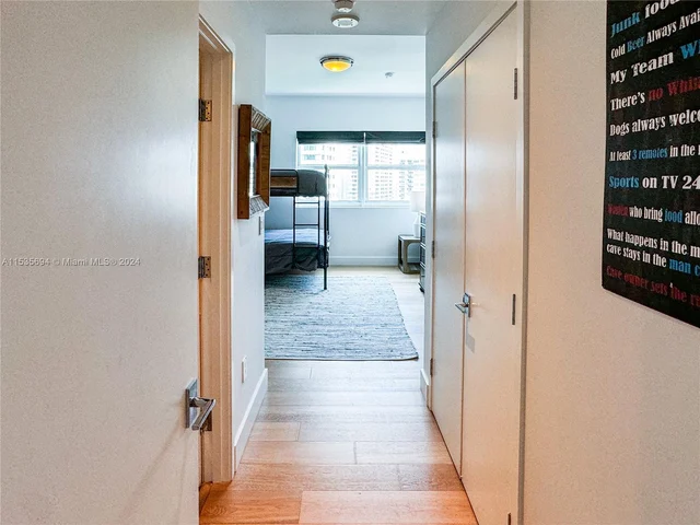 6103 Aqua Ave # 1004, Miami Beach FL 33141