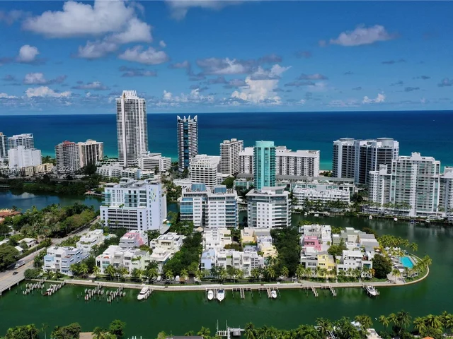 6103 Aqua Ave # 1004, Miami Beach FL 33141