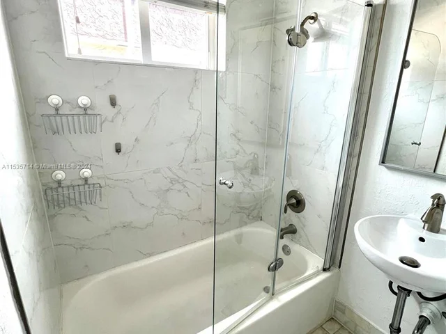 8415 Harding Ave # 14, Miami Beach FL 33141