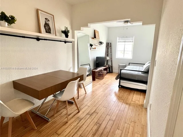 8415 Harding Ave # 14, Miami Beach FL 33141