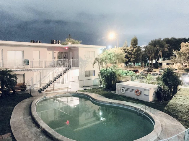 1951 NE 167th St # 1, North Miami Beach FL 33162