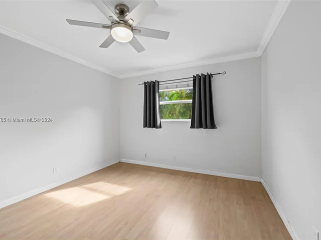 1012 SE 15th St # 2, Fort Lauderdale FL 33316