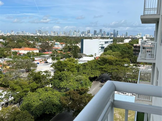 3000 Coral Way # 919, Miami FL 33145