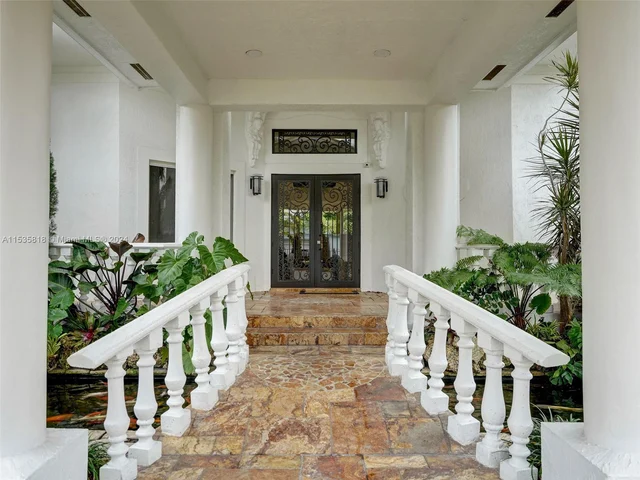 361 NE 116th St, Miami FL 33161