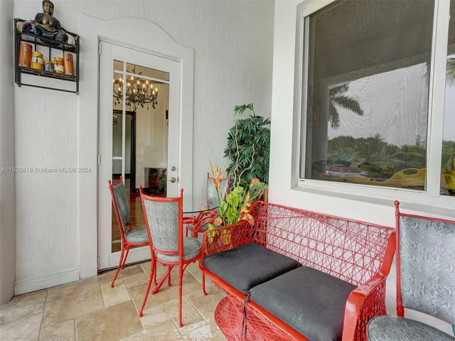 361 NE 116th St, Miami FL 33161